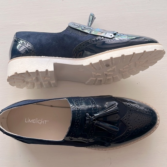 Limelight Shoes - Limelight Anderson, blue oxford faux patent leather/suede loafers 9